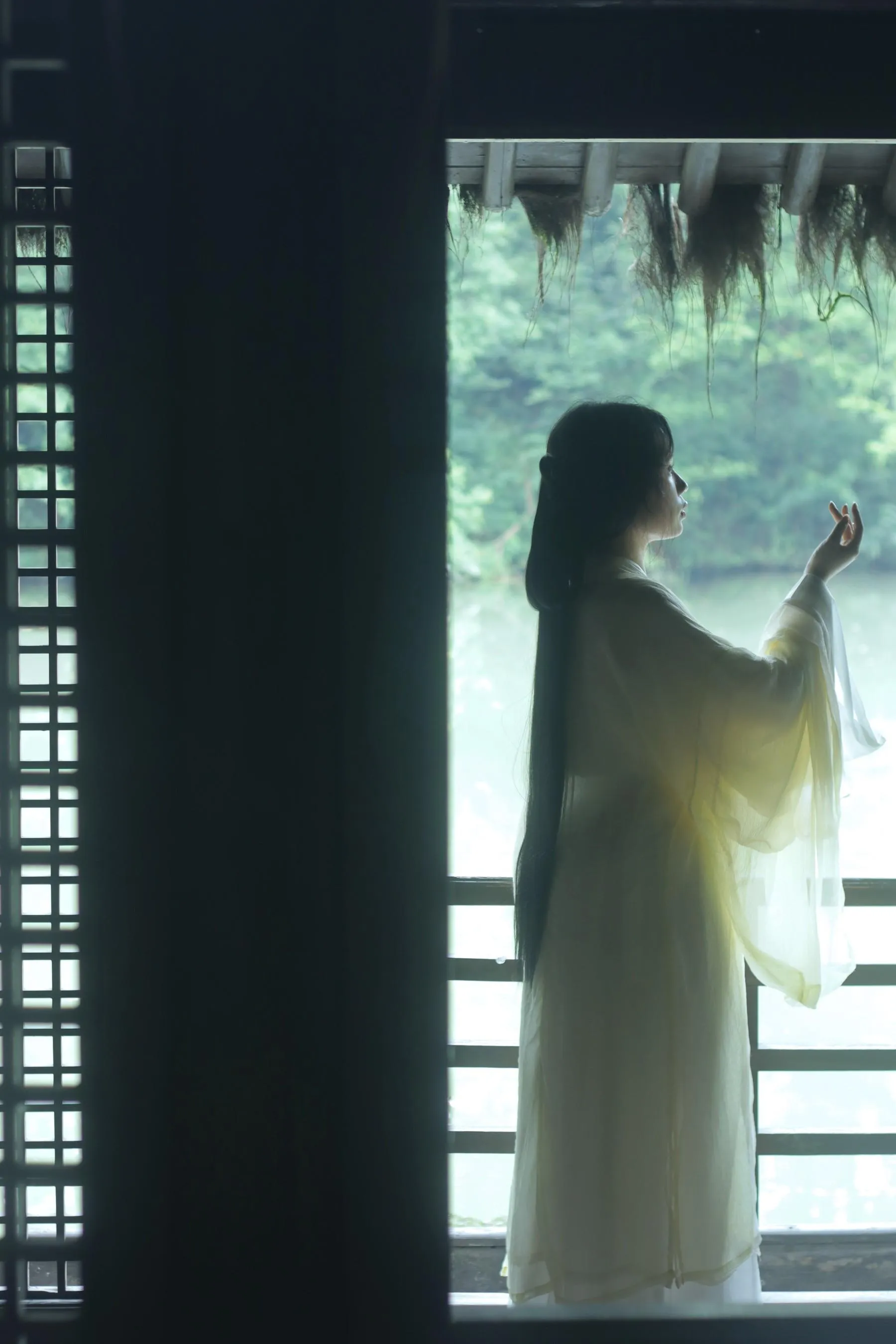 [YITUYU艺图语]2022.08.24 江南曲 一只高高 [23P]插图1